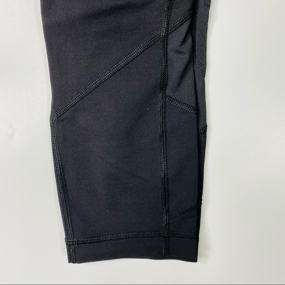 Lululemon Black Crop Athletic Pants - Picture 6 of 13